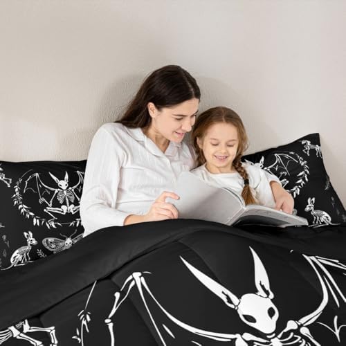 Feelyou Skull Comforter Set Bat Skeleton Comforter Boho Moth Gothic Skull Bedding Set for Kids Boys Girls Adults Halloween Themed Duvet Set Ultra Soft Horror Room Decor Queen Size Quilt Set