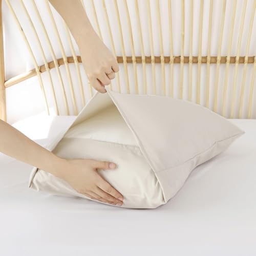 ROSGONIA Alaskan King Comforter, Beige, 136x120 Soft Bedding Blanket Quilt
