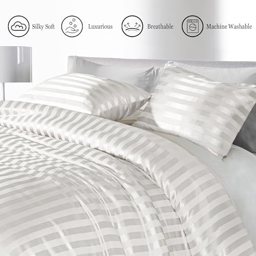 Whale Flotilla 3-Piece Reversible Silky Soft Breathable Queen Comforter Set