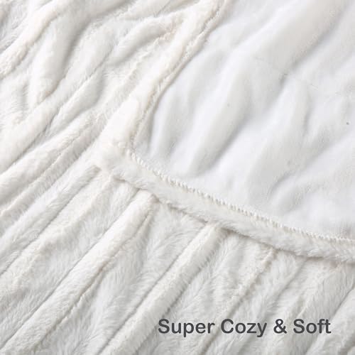 Eydna Electric Heated Blanket Throw Size 50"x60", Fast Heating Throw, Plush Faux Fur for Sofa & Office,4 Heating Levels & 10 Hours Auto Off, Machine Washable, Gifts for Womens-Striped White