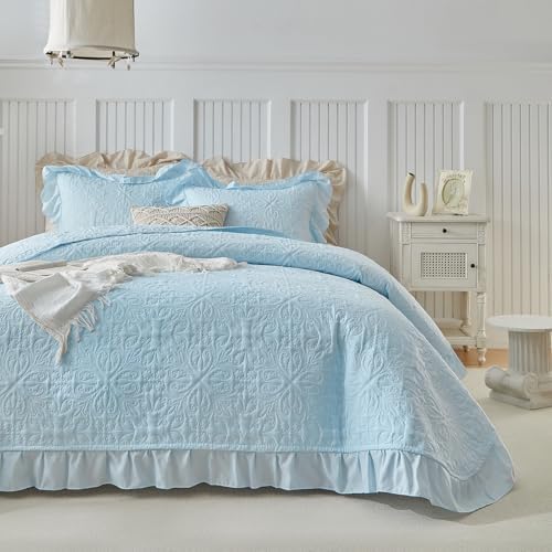Ruffles Quilt Set Queen Size 96 * 96in - 3 Pieces Solid Shabby Chic Farmhouse Ruffled Bedding Rustic Coverlet Lightweight Fluffy Summer Oversized Bedspread with Shams for Women Men Light Blue