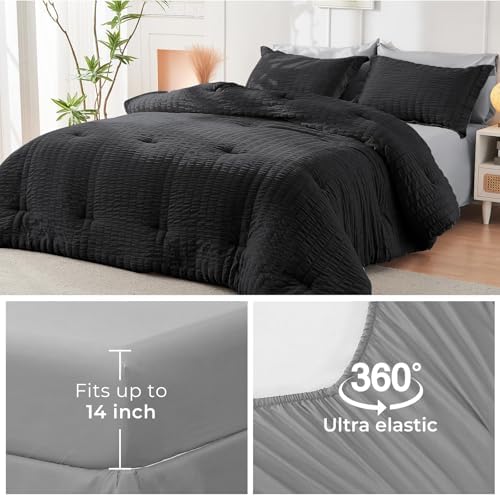 HYMOKEGE Black/Light Grey King Size Comforter Set Seersucker 7 Pieces, All Season Luxury Bed in a Bag for Bedroom, Bedding Set with Comforter, Sheets, Pillowcases & Shams