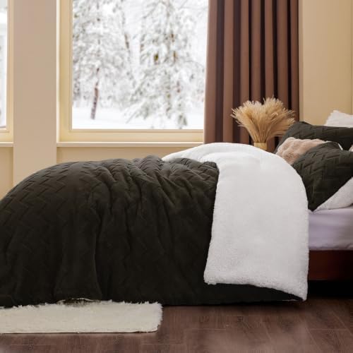 BEDELITE Fluffy Sherpa Queen Comforter Set,Hot Chotolate