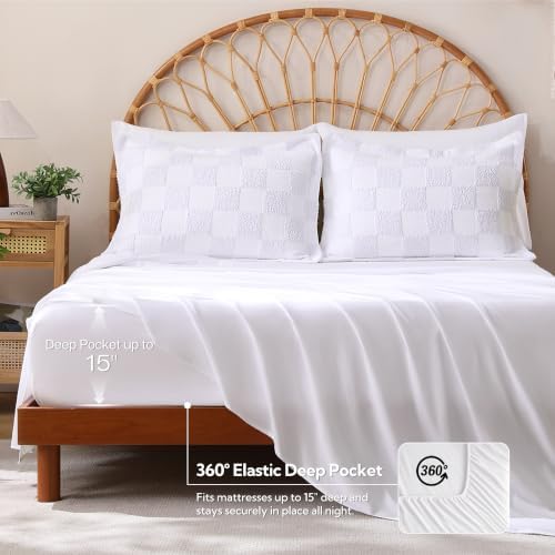 MR&HM Queen Comforter Set 7 Pieces, Checkered Boho Tufted Bed Set White