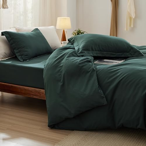 Bedsure Prewashed Duvet Cover King with Fitted Sheet, 4Pcs, Forest Green