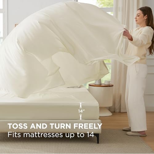 Bedsure Queen Bed in a Bag Light Pink Comforter Set Dual-Tone 7 Pieces