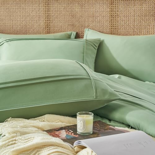 Yogeneg Queen Comforter Set 7 Piece Bed in a Bag,Grid Pinch Pleat Sage Green Bedding Set,Striped Textured Soft Microfiber Comforter with Sheet Set,All Season Complete Bed Set(Sage Green,Queen)