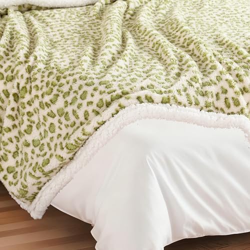 Electric Heated Blanket Full Size 72"×84" with 9 Heating Levels & 1-10Hs Auto Off, Plush Sherpa, Energy Efficient, Machine Washable, for Couch & Bed, Gifts for Grandma Leopard Print Green & White