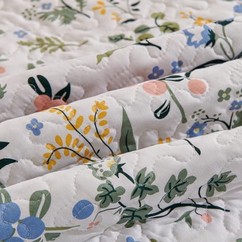 LEAONME California King Size Quilt Set 3-Piece Lightweight Bedspread Coverlet 120''x120'' Garden Style Floral Printed Oversized Bedding Set with Shams for All Season