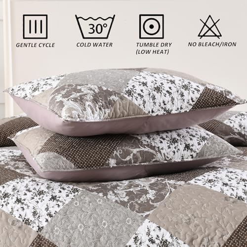 HIARUO Quilt Set King Size 3 Pieces Floral Patchwork Comforter Bedspread Boho Plaid Coverlet Reversible Lightweight Farmhouse Bedding with 2 Pillow Covers Shams for All Season, Brown