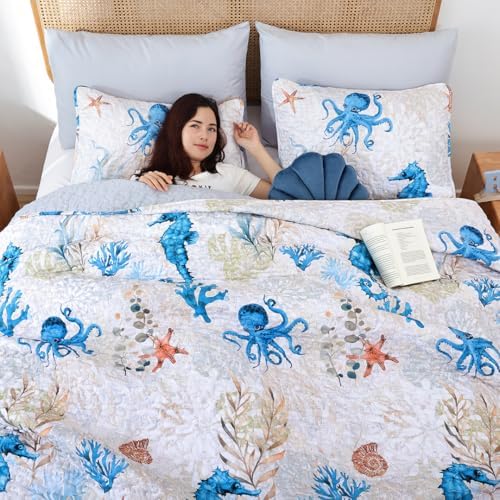 weigelia Coastal Quilt Twin Size, Seahorse Lightweight Summer Bedding