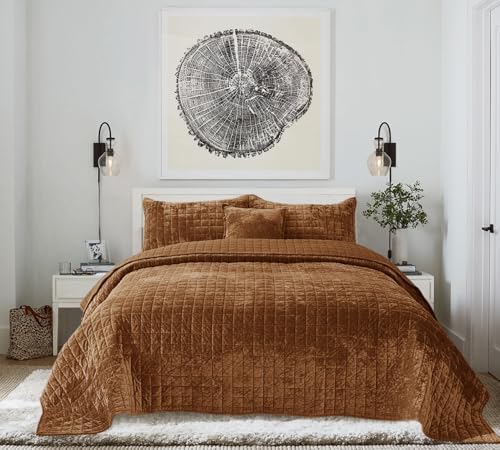 Quilt Set Queen Size 90x98 Luxurious Velvet Bedding Sets with 2 Pillow Shams 20x26 3 Pieces Ultra Soft Quilted Bedspread Coverlet Comforter for All Season,Caramel