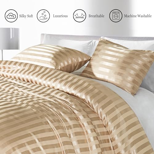 Whale Flotilla 3-Piece Reversible Silky Soft Breathable Queen Comforter Set