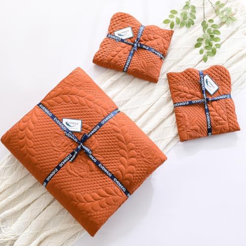 EVENHUG Oversized King Bedspreads California King Quilt Set with Pillow Shams Extra Wide Large King Size Quilts Lightweight Coverlet Bedding Sets Caramel 120"x120"