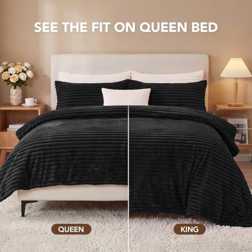 HYLEORY Fluffy Queen Comforter Set 3 Pieces - Fleece Fluffy Soft & Warm Plush Black Comforter Sets, Luxury Fuzzy Bedding Sets, All Season Heavy Bed Set Queen Size with 2 Pillowcases