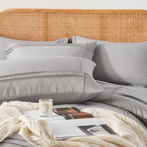 Yogeneg Full Size Comforter Set 7 Piece Bed in a Bag,Grid Pinch Pleat Grey Bedding Set,Striped Textured Soft Microfiber Comforter with Sheet Set,All Season Complete Bed Set(Grey,Full)