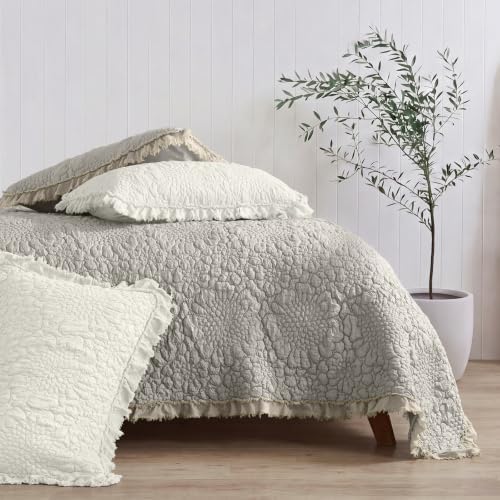 HORIMOTE HOME White Ruffled Quilt Twin Size, Stone-Washed Microfiber Lightweight Crinkled Farmhouse Rustic Shabby Chic Bedding Set, 2 Pieces Reversible Bedspread with Pillow Sham for All Season