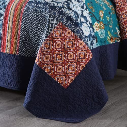 Yvooxny California King Quilt Set Reversible Lightweight Bohemian Paisley Patchwork Cotton Quilted Bedspread Coverlet Set 3-Piece Quilt Set with Pillowcases for All Seasons, 118 x 110 Inches