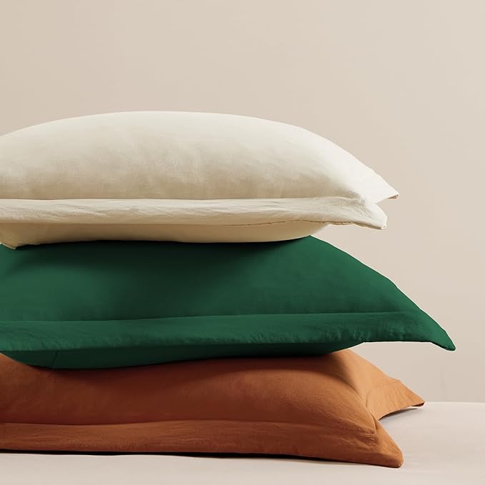 WRENSONGE Queen Comforter Set- 7 Pieces Soft Emerald Green Bed in a Bag with Fitted Sheet, Flat Sheet, 2 Pillow Shams, and 2 Pillowcases- Warm Bedding Sets Queen for All Season