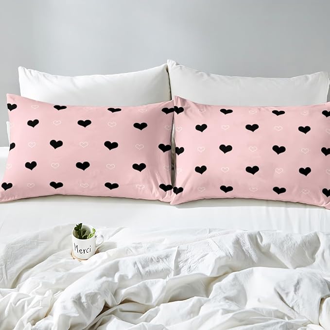 Girls Comforter Set Full Size Cute Heart Pattern Bedding Set Lovely Pink Black Down Comforter Cartoon Geometric Soft Quilt Set Girly Kawaii Bedroom Decor Gift Modern Duvet Set with 2 Pillowcases