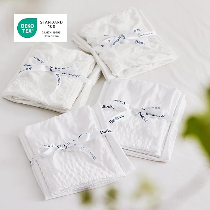Bedsure Plaid Seersucker Comforter Sets Twin Size Bed 5 Piece, Soft Lightweight White Bedding All Season Twin Bed in a Bag Set with Comforters, Sheets, Pillowcases & Shams