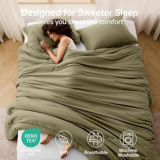 MUXHOMO Full Comforter Set, All Season Ultra Soft Down Alternative Bedding - 3 Piece Lightweight Bed Set Includes 1 Comforter (82"x86") and 2 Pillow Shams (20"x26"), Olive Green