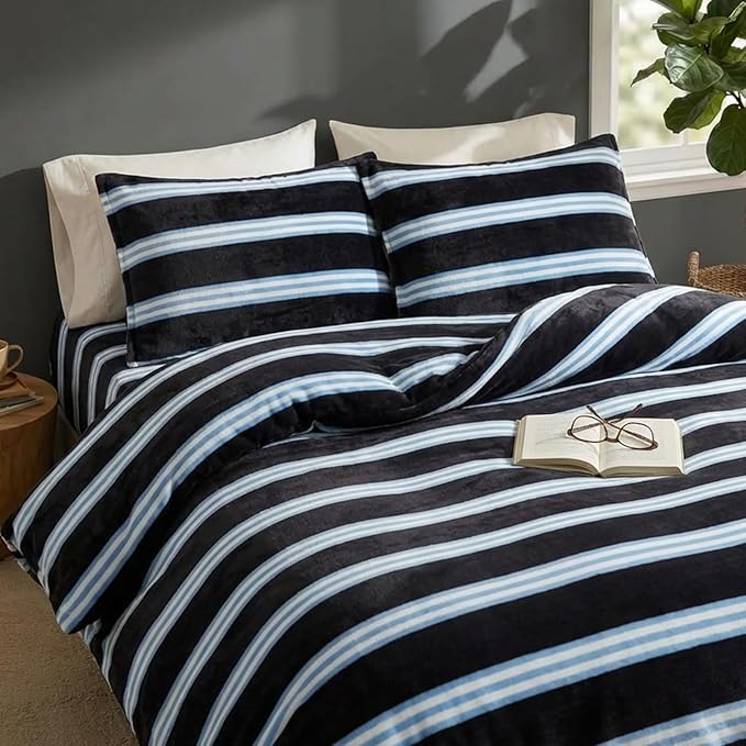 Bedbay Striped Comforter Set Fluffy Fleece Queen Comforter Set Soft Warm Flannel Velvet Comforter 3 Pcs Blue Black Striped Bedding Set Modern Stripes Pattern Queen Bed Set for All Seasons