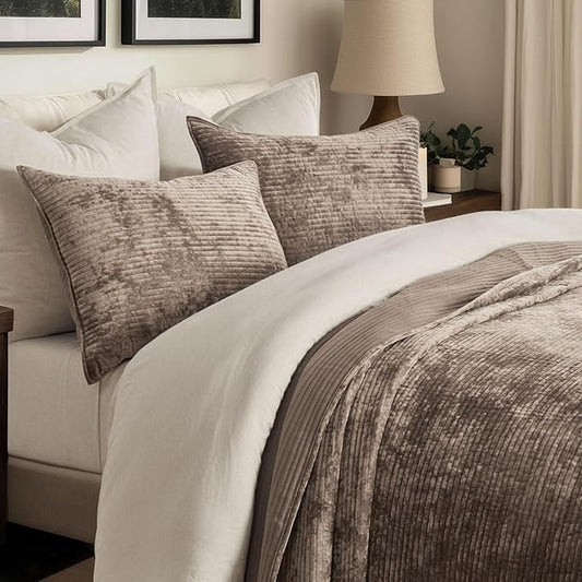 EVERGRACE Velvet Quilt Set Queen Size, Luxurious Soft Quilted Bedding Sets, Lightweight Velvet Comforter for All Season, Striped Channel Bedspread Coverlet with 2 Shams, Natural Tan