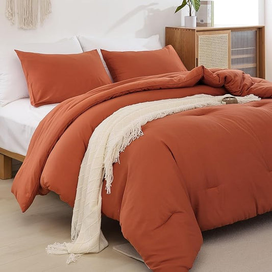 ROSGONIA Oversized King Comforter 120x120, 3pcs Super King Comforter (1 Burnt Orange Comforter & 2 Pillowcases) Lightweight Warm Bedding Set Quilt