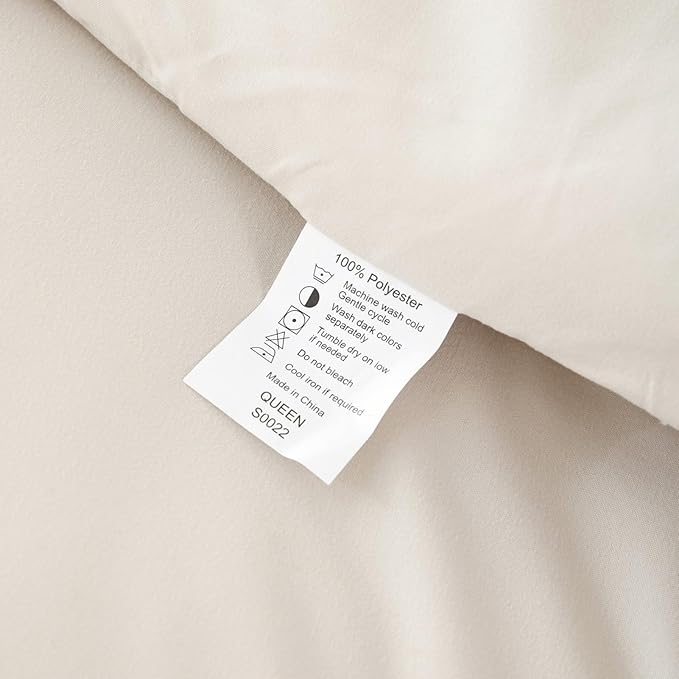 ROSGONIA Oversized King Comforter 120x120, 3pcs Super King Comforter (1 Beige Comforter & 2 Pillowcases) Lightweight Warm Bedding Set Blanket Quilt