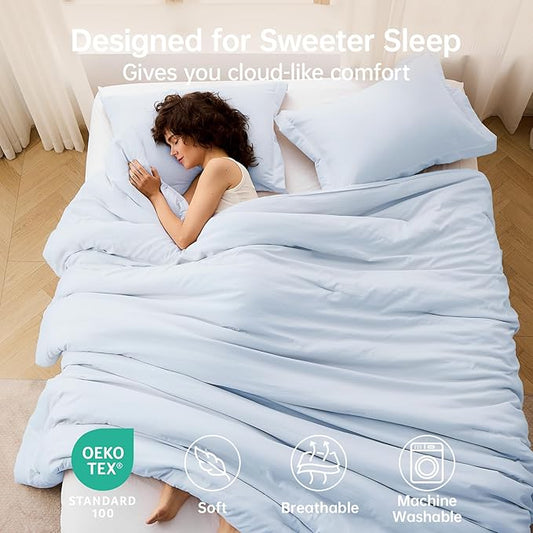 MUXHOMO Queen Comforter Set, All Season Ultra Soft Down Alternative Bedding - 3 Piece Lightweight Bed Set Includes 1 Comforter (90"x90") and 2 Pillow Shams (20"x26"), Light Blue