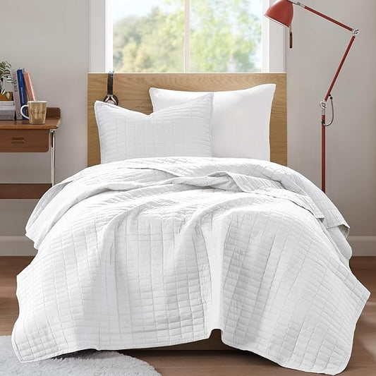 Comfort Spaces Kienna Quilt Set- Double Sided Stitching Design Summer Blanket, Lightweight, Soft, All Season Bedding Layer, Matching Sham, White, Coverlet Twin/Twin XL(66"x90") 2 Piece
