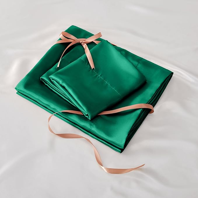 BEDELITE Satin Sheets Queen Size Bed Set, Luxury Soft Dark Green Sheets for Hair and Skin, Similar to Silk Bed Sheets Set 4 Pieces with 1 Deep Pocket Fitted Sheet, 1 Flat Sheet, and 2 Pillowcases