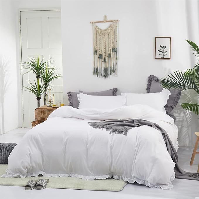 CLOTHKNOW White Ruffle Twin/Twin XL Comforter Set Farmhouse Bedding Comforter Sets Shabby Chic Vintage Rustic Comforter with 2 x Pillowcases