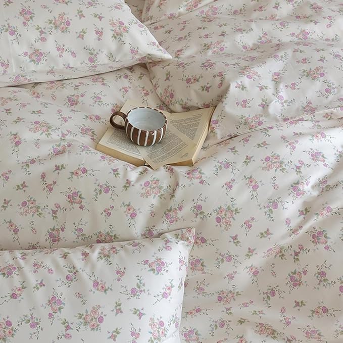 VM VOUGEMARKET Purple Blooming Comforter Set Full 3 Pcs Vintage Pink Flower Down Comforter with 2 Pillowcases All Season Soft & Lightweight Comforter Set for Girls Women 80"x90"