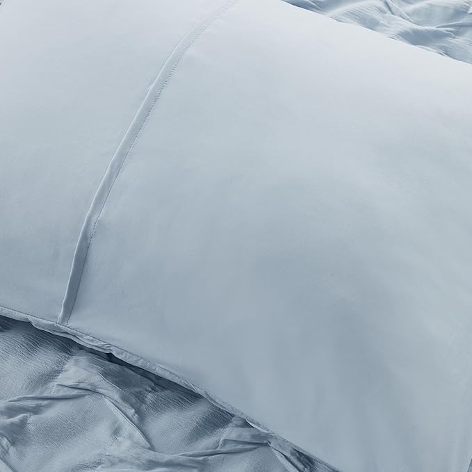 Comfort Spaces Comforter for Queen Size Bed, Ogee Ruched with Crinkle Texture, Breathable Comforter Set Queen, All Season Lightweight Bedding Set, Shams, Décor Pilow, Full/Queen Blue 4 Piece