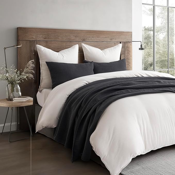 EVERGRACEHOME Cotton Coverlet Set King Size 3 Pieces, Lightweight Soft Ribbed Matelassé Bedspread Quilt Set, Cozy Oversized Quilted Bedding Set with 2 Pillow Shams for All Seasons, Washed Black