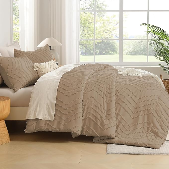 Andency Taupe Comforter Set King Size, Boho Soft Warm Tufted Bedding Comforter Sets for King Size Bed, 3 Pieces Aesthetic Chevron Farmhouse Cute Bohemian Textured Bedding Set