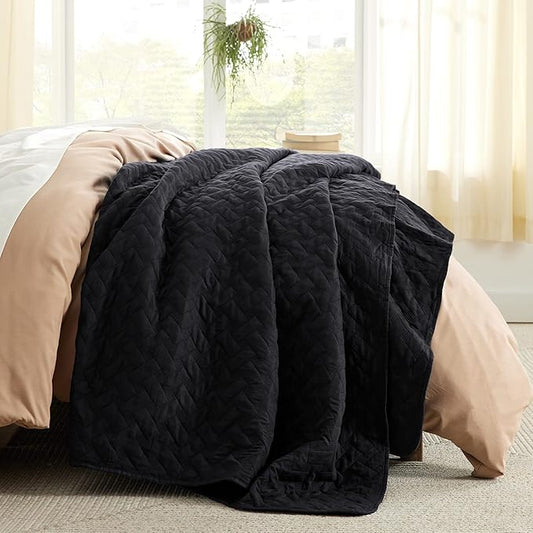 Bedsure Quilts Twin Size - Lightweight Bedspreads Twin Size with Basket Weave Pattern, Soft Quilt Bedding Set, Black Comforter Set Coverlet for All Seasons with 1 Pillow Sham (68" x 86") | Skin-Friendly Soft, All-Season Comfort, Breathable, Lightweight...