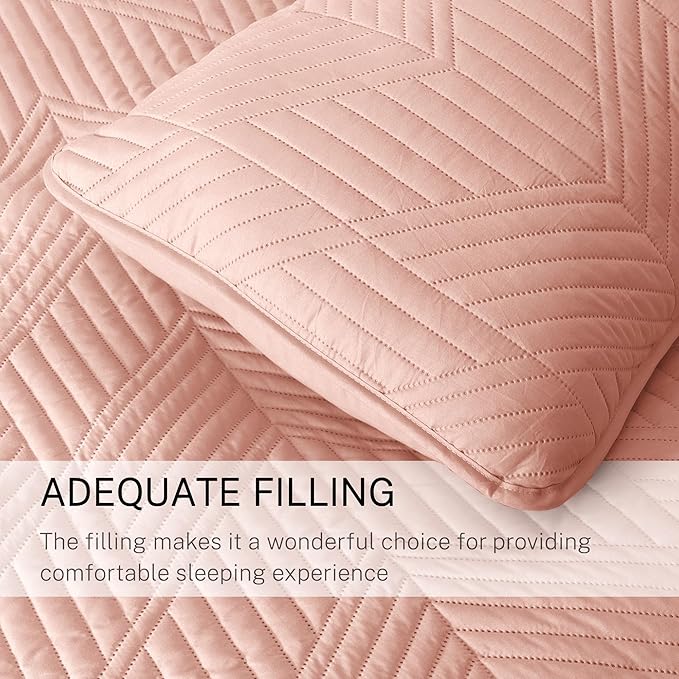 Exclusivo Mezcla Ultrasonic Full Queen Quilt Bedding Set, Lightweight Blush Pink Bedspreads Soft Modern Geometric Coverlet Set for All Seasons (1 Quilt and 2 Pillow Shams)