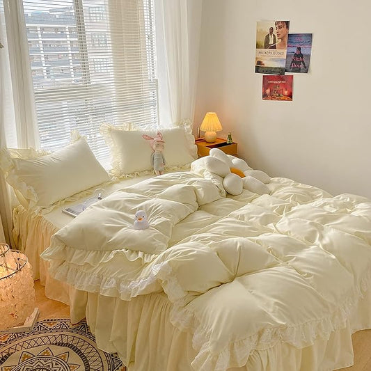 MOOWOO Chic Ruffle Lace Polyester Duvet Cover Set -Girl Yellow Bedding-3 Piece Queen Duvet Cover with Zipper Closure -Ultra Soft and Light Weight(Light Yellow, Queen)