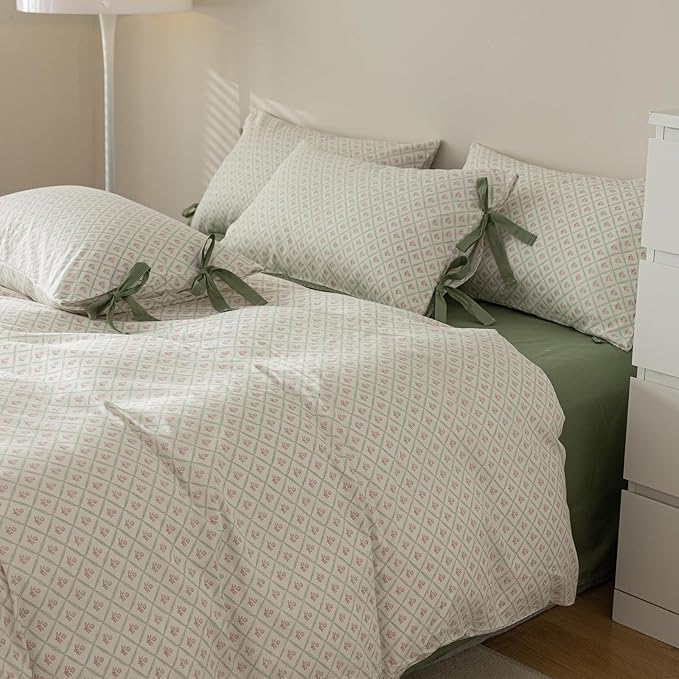 HighBuy Vintage Full Comforter Set Fluffy Cozy with Pink Floral Plaid Print Coquette Cottagecore Bedding Comforter with 2 Bowknot Bow Tie Pillowcases Boho Chic Comforter Set for Women Girls
