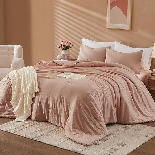 WRENSONGE King Size Comforter Set - 3 Pieces Dusty Pink Comforter Prewashed Soft Lightweight for All Seasons,Fluffy Down Alternative Comforter King Size with 2 Pillow Shams