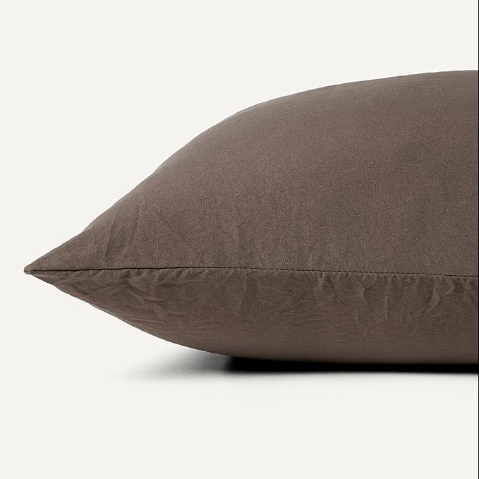 Amazon Basics King Bed Sheet, 4-Piece Bedding Set, Double Brushed Microfiber, Ultra Soft, Easy Care, Brown