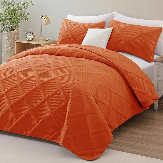Exclusivo Mezcla Quilts Queen Size - Burnt Orange Quilt Set Bedspread with 2 Pillow Shams, Modern Bedding Set with Striped Pattern, Soft Lightweight Bedspreads Queen Size for All Seasons