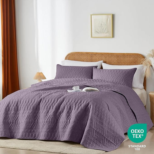 akkialla Full/Queen Quilt Set, Grayish Purple Lightweight Microfiber Bedspread Coverlet, Boho Geometric Pattern, Soft All-Season Bedding, 3-Piece (1 Quilt, 2 Pillow Shams) | Breathable fabric, Modern style