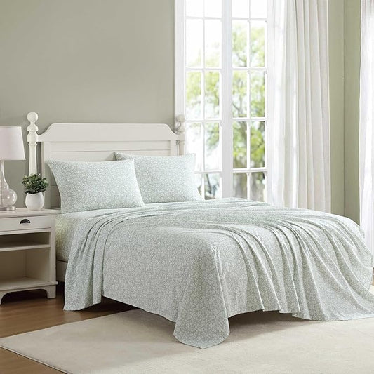 Laura Ashley - Queen Sheet Set, Crisp & Cool Cotton Percale Bedding with Deep Pockets, Lightweight for Year Round Comfort, Bed Sheets with Matching Pillowcases (Heirloom Ditzy Green)