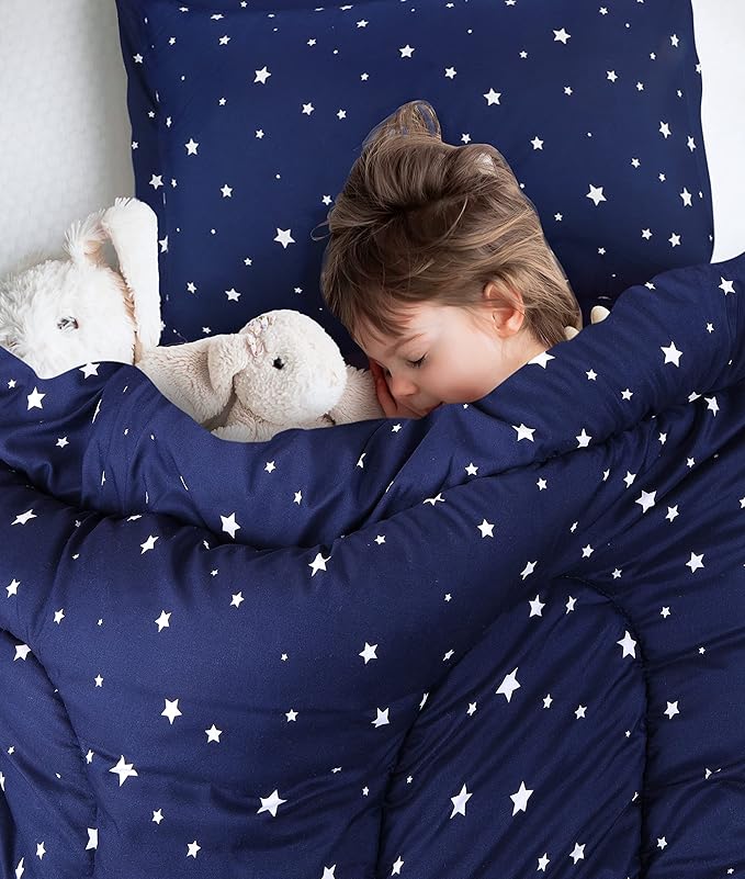 Utopia Bedding Star Kids Comforter Set with 2 Pillow Shams, 3 Piece Soft Microfiber Twin Bed Comforter with Pillow Shams, Printed Kids Bedding for Boys and Girls, Lightweight, Breathable,Easy Care