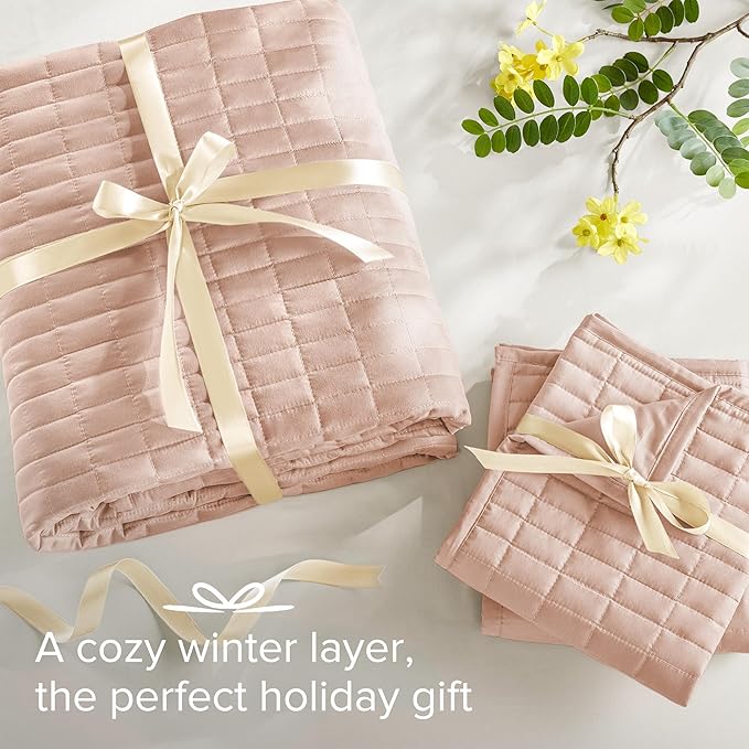 Comfort Spaces Kienna Quilt Set- Double Sided Stitching Design Summer Blanket, Lightweight, Soft, All Season Bedding Layer, Matching Sham, Blush, Coverlet King (104"x90") 3 Piece