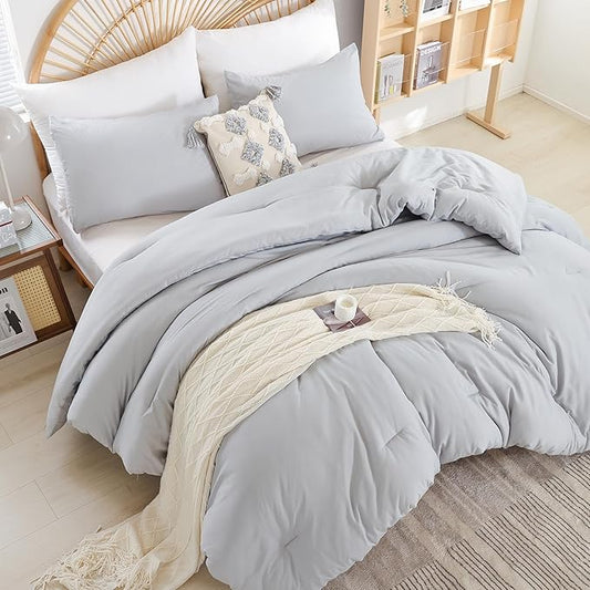 weigelia Full Size Comforter Modern Light Grey 3PCS Microfiber Bed Comforter Sets for All Season Comforter for Men, Women and Girls Soft Lightweight Bedding Set